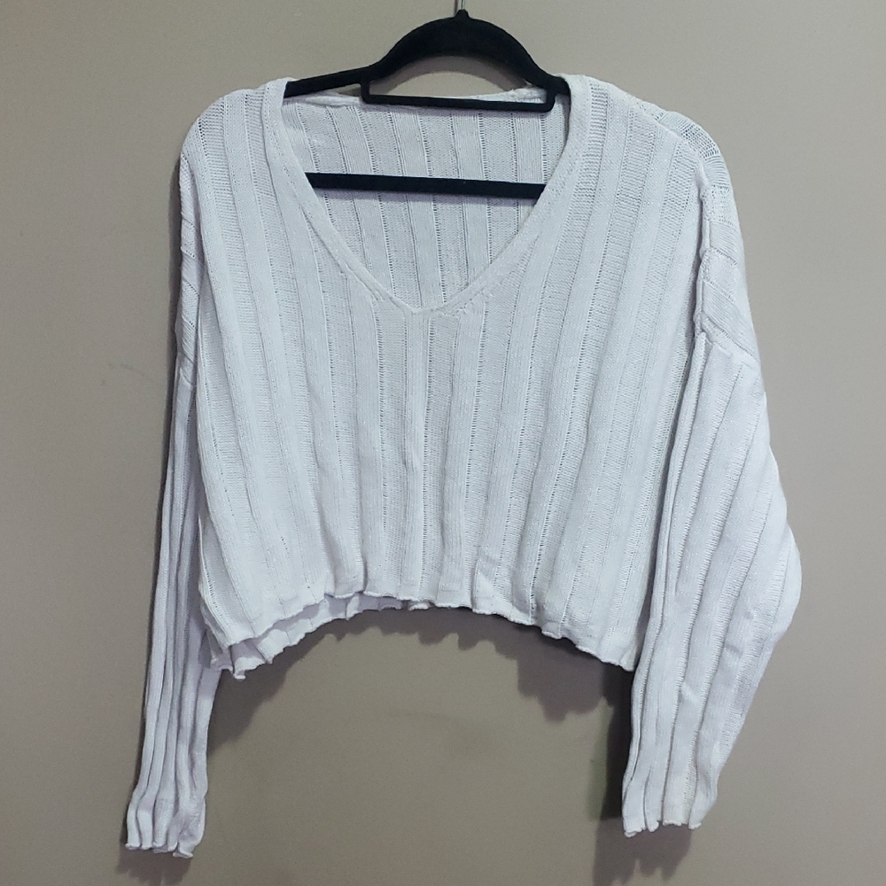 Bluenotes White V-Neck Cropped Sweater Size Large